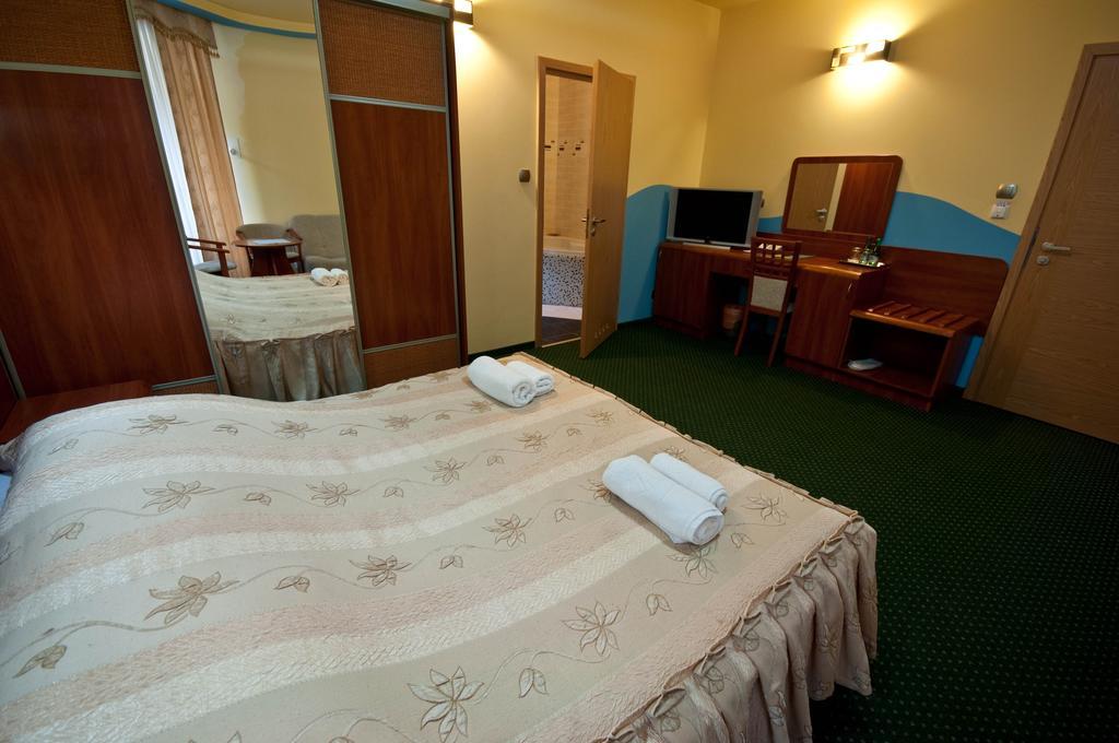 Hotel Arka Spa Wisla Exterior photo